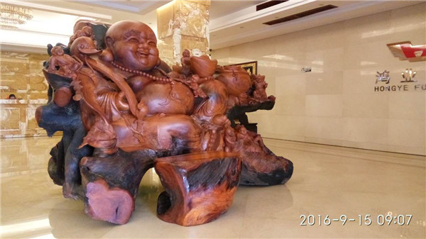鴻業展廳鎮店之寶