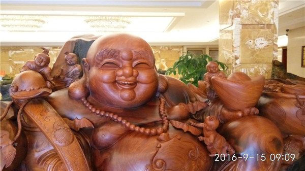 鴻業展廳鎮店之寶