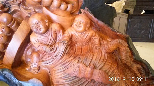 鴻業展廳鎮店之寶